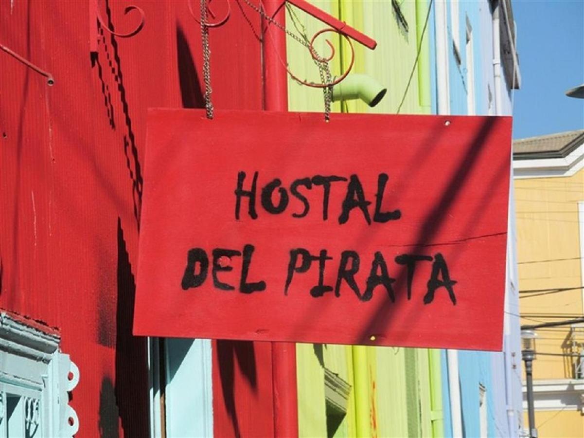 Hostal Del Pirata บัลปาราอีโซ ภายนอก รูปภาพ